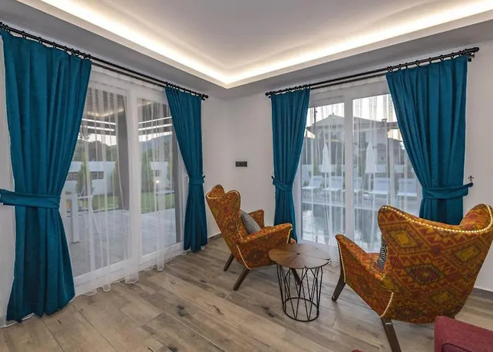 Bella- 4 Bedroom In Oludeniz Fethiye