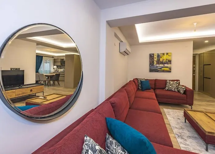 Willa Bella- 4 Bedroom In Oludeniz *