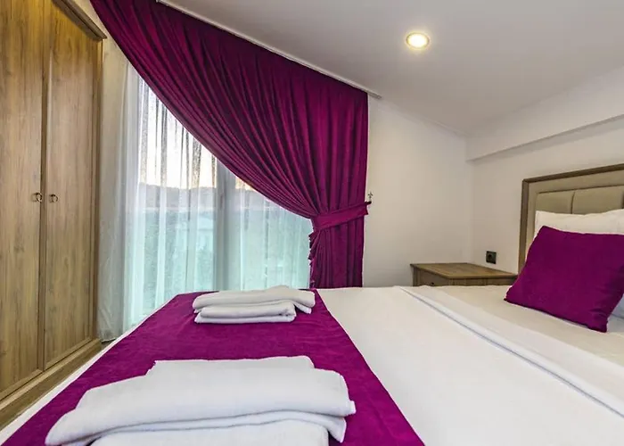 Bella- 4 Bedroom In Oludeniz *