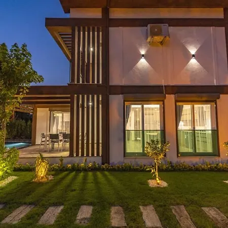 Villa Bella- 4 Bedroom In Oludeniz *