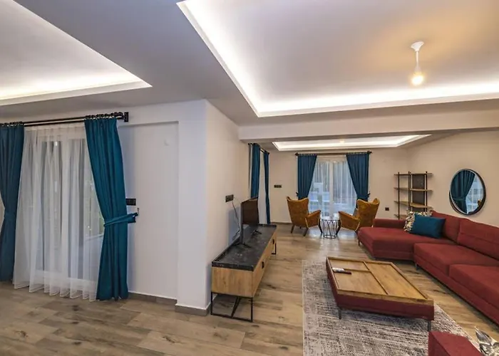 Bella- 4 Bedroom In Oludeniz