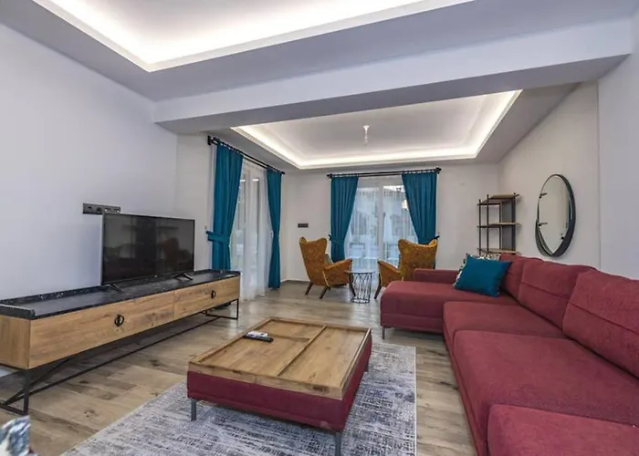 Villa Bella- 4 Bedroom In Oludeniz *